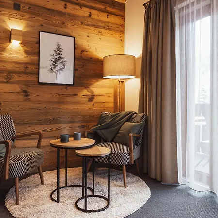 Glemm - Joker Card Partner 3*